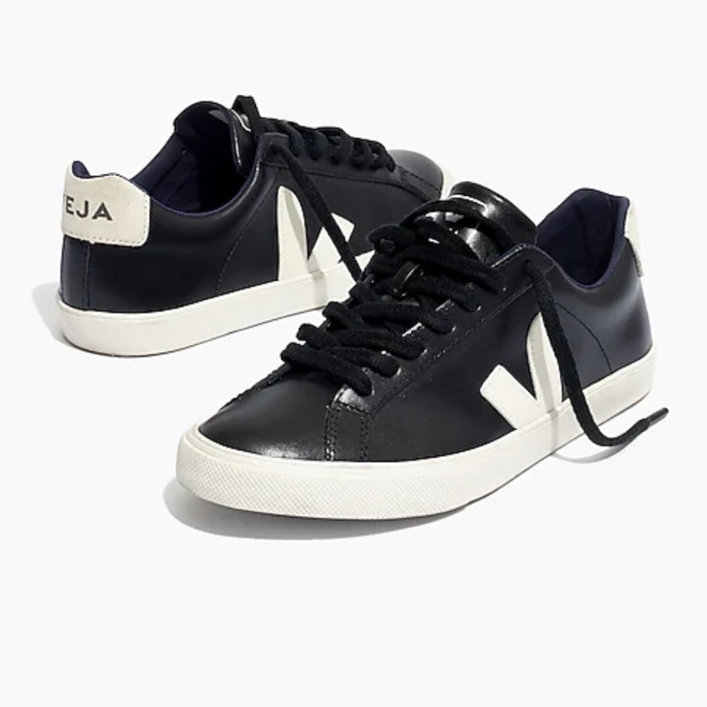 Veja Woman’s Sneaker
